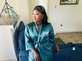 bedroom live cam LisaNitti