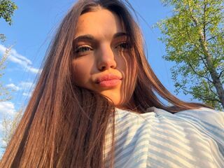 beautiful cam girl LisabethBerczel