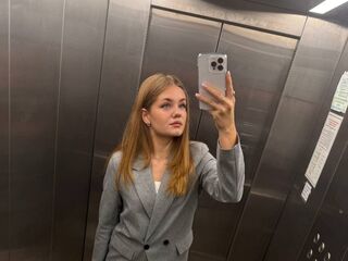 free pussy webcam LizzieIacovino