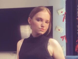 hot strip tease show LoraKen