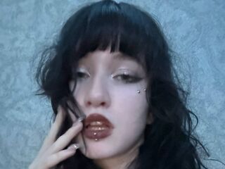 real live cam pic LouisePerrish