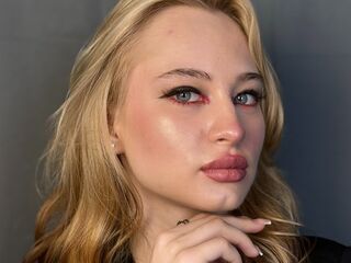 chat room webcam photo LucileNeuburger