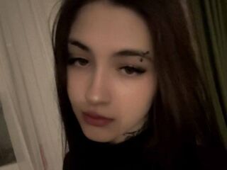 camwhore video LucindaNatani