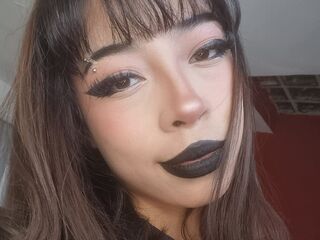 camwhore shaved pussy LunaDeker