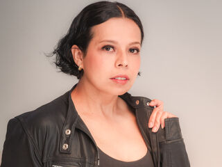 beautiful girl LunaaMorelli