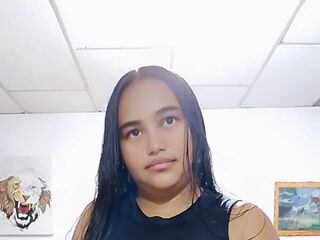 free webcam video MaloryGarcia