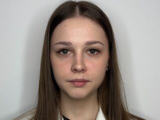 masturbating cam girl MarandaHerzfeld