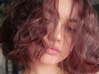 live webcam performer MayaMimi