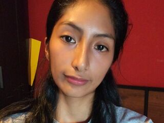 web cam show MayraBravo