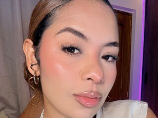 naked cam girl masturbating with sextoy MeganMarc