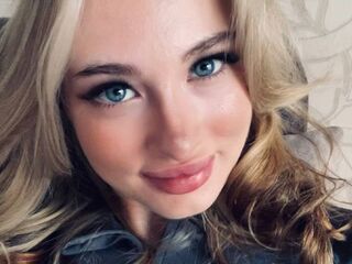 naughty webcamgirl MeghanHickory