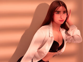 girl webcam show MelanyBloom