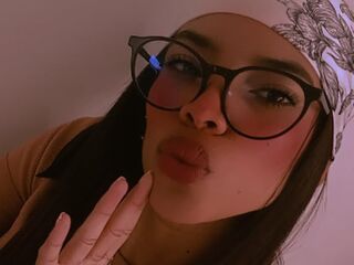 naughty cam girl masturbating MeliWain