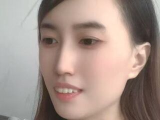 live webcam Mengying
