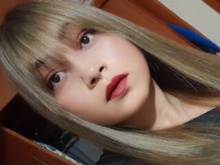 beautiful girl cam MercellaMorelli