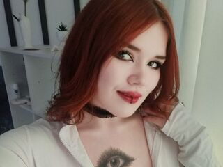 camgirl fingering wet pussy MiaPerls