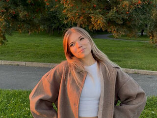 hot girl cam photo MichaelaFox