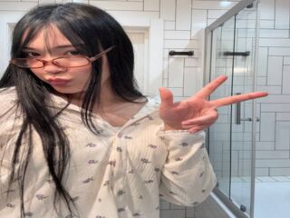 cam slut picture MilaEva