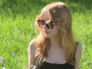 kinky cam MirianTippett