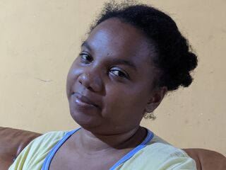 live jasmin sex webcam MomoRazafy