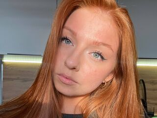 hot webcam NicoleTatako