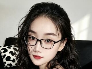 cam girl playing with sextoy NinaChen