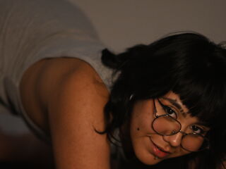 chat room live sex cam NoemieBlanche