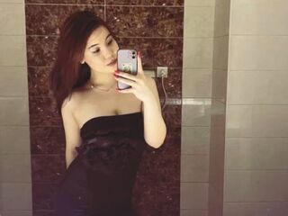 cam girl masturbating with sextoy NoraVibiako