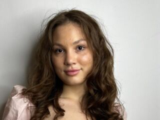 cyber sex chat room RegenaCrichlow