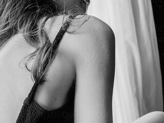 camgirl live porn webcam RemaRoy