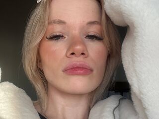 girl porn webcam RenitaKoo