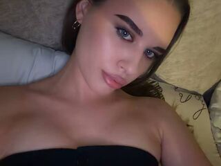 livecam picture RhiannonJumper
