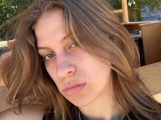 topless RhiannonLinko