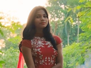 streaming live cam Royles