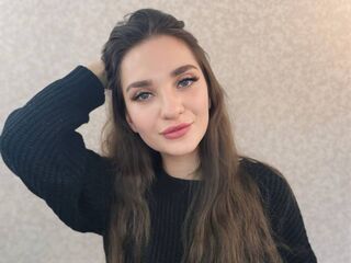 nude camgirl pic RozellaMalak