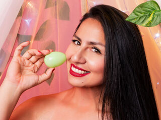 naughty cam girl masturbating with dildo SamantaBlaze