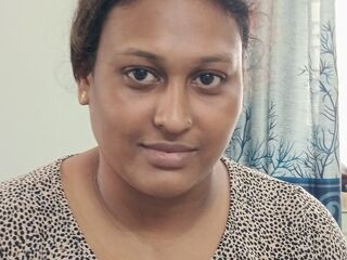 free nude webcam SanjanaMarlo