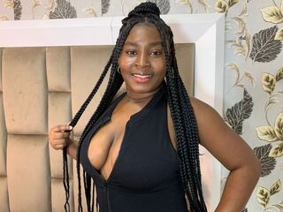 topless camgirl SerenaClarck