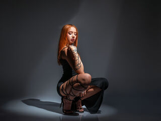 kinky video chat performer SerenaJaramillo