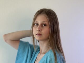 hot striptease cam ShaylaKeywan