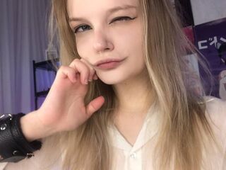 hot camwhore ShelyMilan