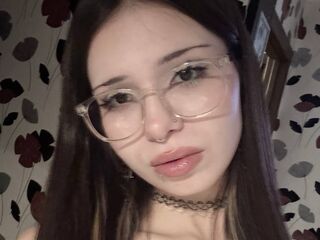 live chatroom ShennaUmali