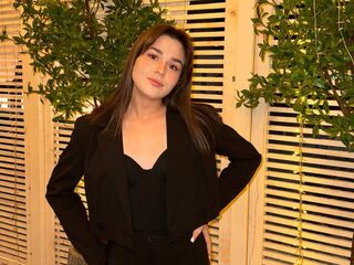 girl cam naked ShirleenDubie