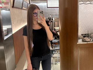 girl shaving pussy SidneyCape