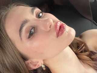 video chat SilviaCoey