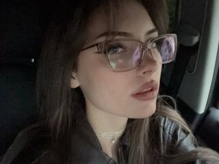 beautiful webcam girl SisMiora