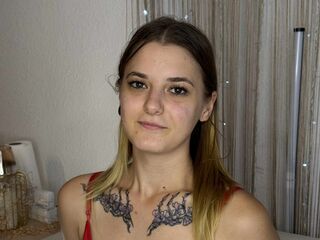 jasmin camgirl chatroom SuzyMiu