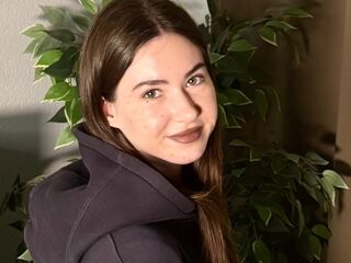 naked cam girl masturbating with dildo TrinaJarocki