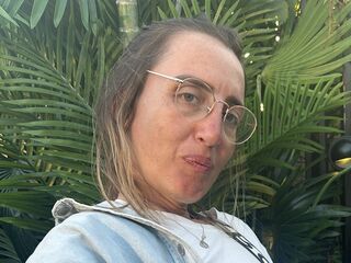 webcamgirl chat room Usagii