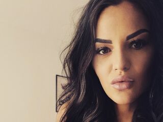 hot webcam slut ValentinaValee